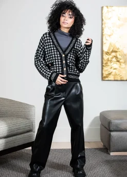 Discount RD Style Coco Crop Button Front Cardigan|