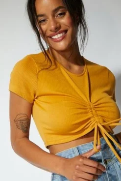 New Minkpink Emery Tee-Mustard|