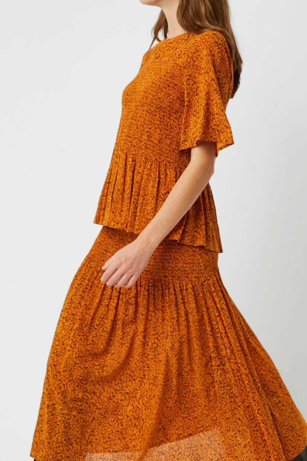 ivy_fleur_smocked_topgrea_SKU7f8cbcb28ef490a712359563ab0cdd64_2.webp Outlet Great Plains Ivy Fleur Smocked Top|
