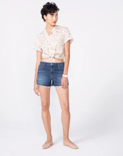 New Unpublished Laine Boyfriend Short In Unity|