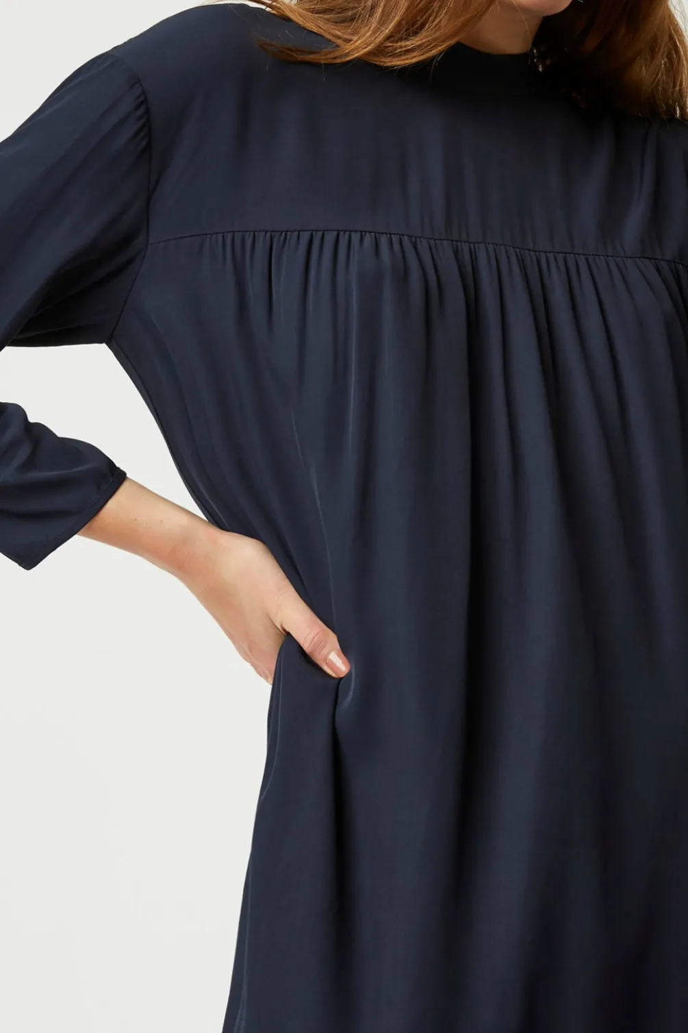 lennox_long_sleeve_smock__SKU7d3f46d65943e1c9396decd043156e7d_1.webp New Great Plaines Lennox Long Sleeve Smock Dress|Great Plains