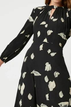 Great Plains Winter Umbra Round Neck Dress|